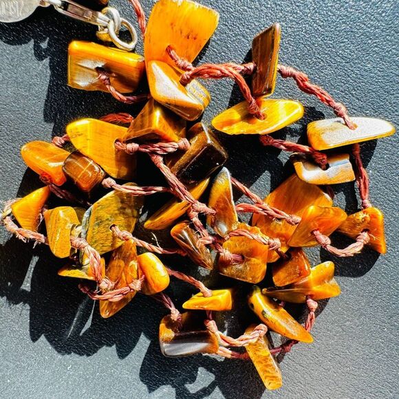 Agate Carved Pendant Tiger's Eye Cluster Knotted Necklace Sterling Lobster Clasp - Picture 7 of 12